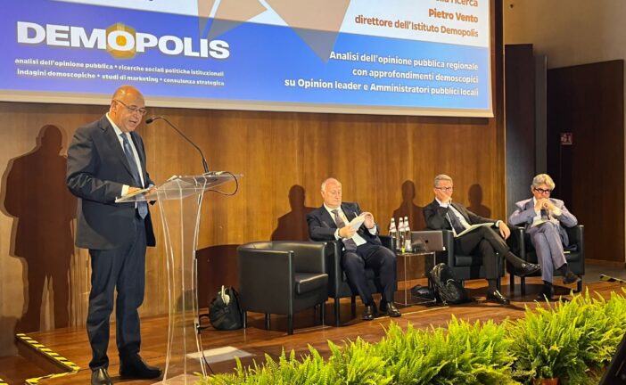 Province, 10 anni dopo la riforma Delrio: la maggioranza dei toscani ne boccia gli effetti
