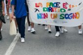 Gli studenti del Piccolomini alla marcia della pace di Rondine