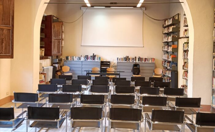 Punto Prestito alla Biblioteca comunale di San Gimignano e Ulignano