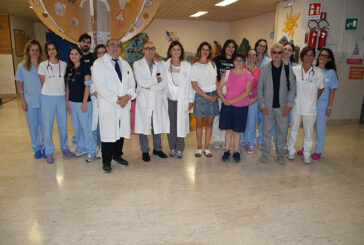 Il regalo di battesimo si trasforma in una donazione per la Pediatria