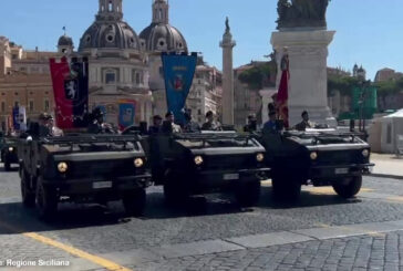 La Sicilia presente alla parata del 2 giugno con il suo gonfalone