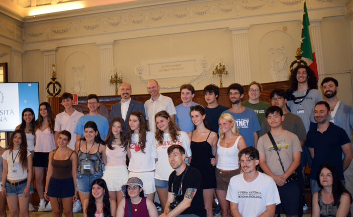 Studenti internazionali in viaggio di istruzione ospiti dell’Università di Siena