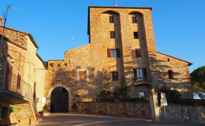 Al Castello di Contignano, tra giustizia medievale e sapori d’altri tempi