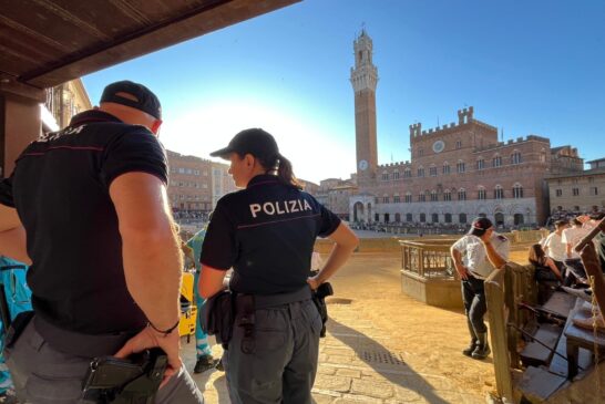 Aggredisce un agente durante i servizi del Palio: dacur per un 51enne