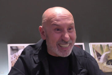 Maurizio Battista "Sport importante, togliere le tribune ai genitori"