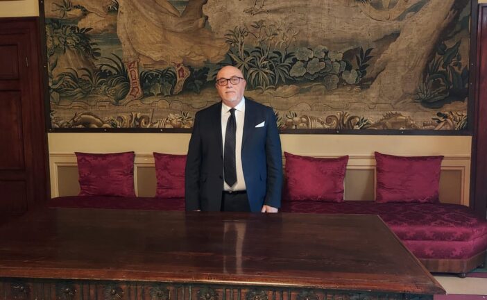 Si è insediato il nuovo prefetto di Siena Valerio Massimo Romeo