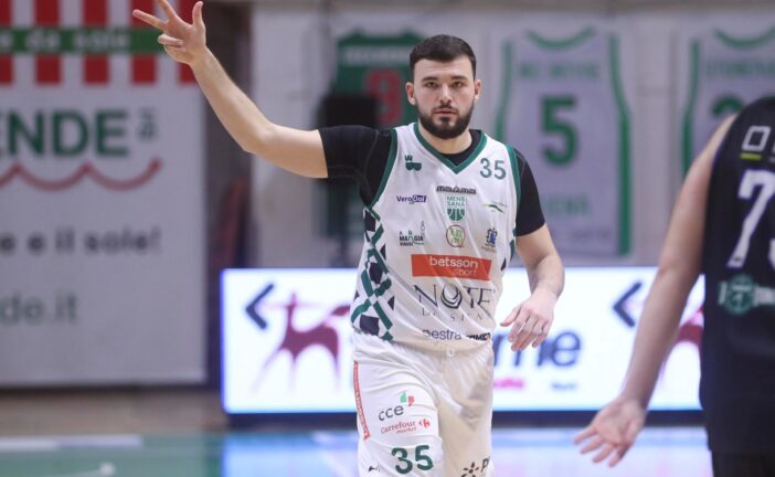 La Mens Sana conferma Gianluca Prosek