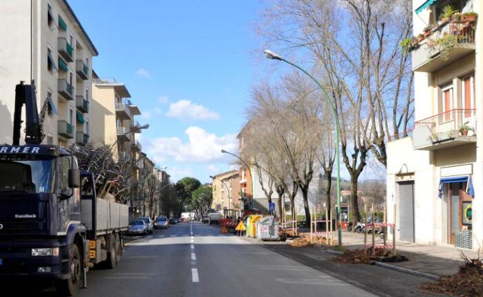Siena: via ai lavori di asfaltatura in viale Mazzini