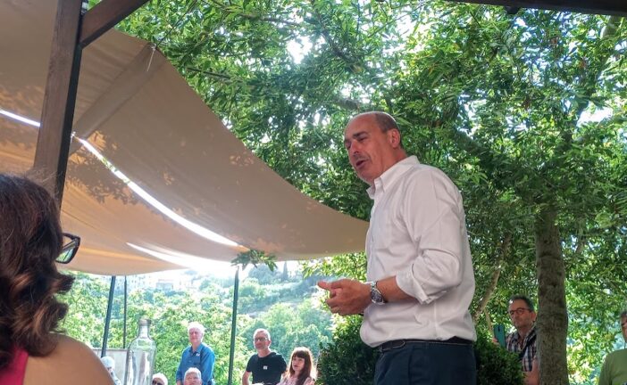 Nicola Zingaretti torna a Colle dopo un anno