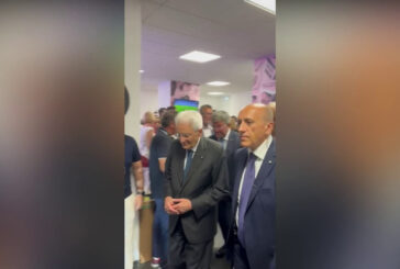 Palermo-Frosinone, l'arrivo in tribuna del presidente Mattarella