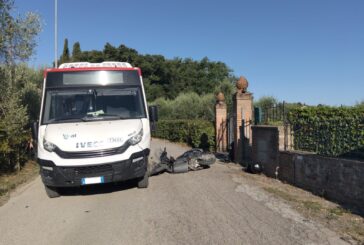 Incidente in strada di Certosa: traffico bloccato