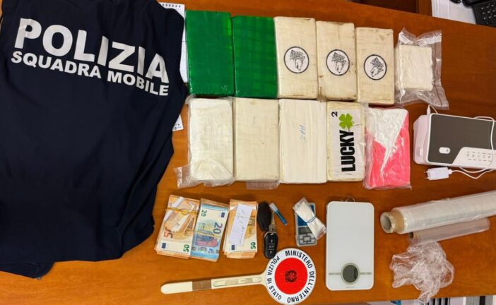 Due spacciatori arrestati dalla Polizia di Perugia e Siena