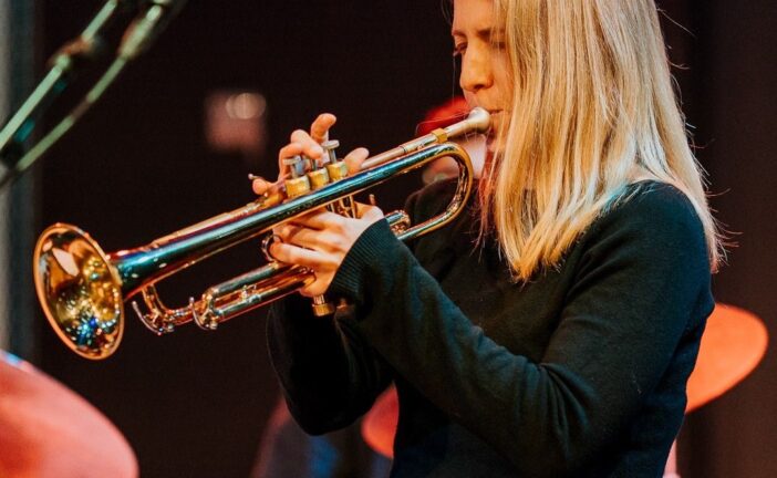 A Murlo debutta “VIS-À-VIS Suoni”: FMS porta nei musei il linguaggio musicale