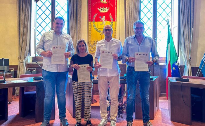 San Gimignano: Comune e sindacati firmano un accordo sul lavoro