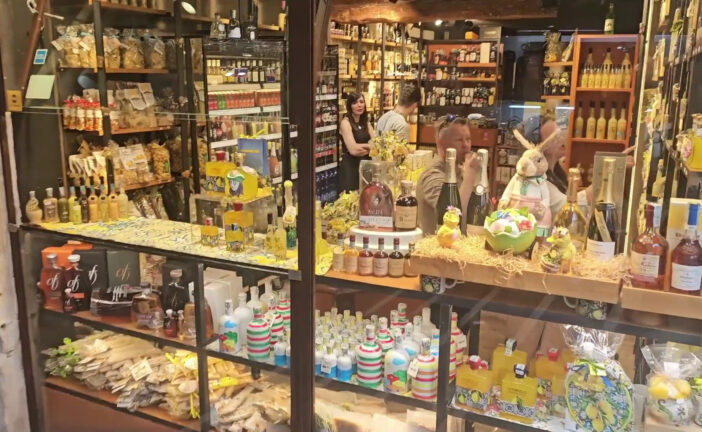 Ad agosto cala la fiducia dei consumatori