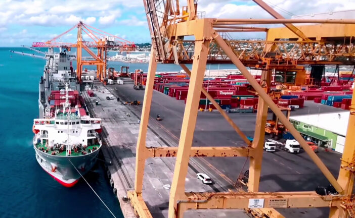 A giugno in crescita export e saldo commerciale