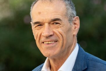 Carlo Cottarelli torna a Siena per presentare il suo libro “Senza giri di parole”