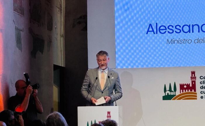 Giuli: “La cultura è il miglior disinnesco delle armi”