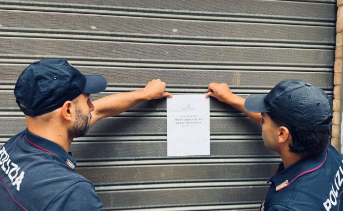 Il questore Angeloni chiude il bar dello spaccio