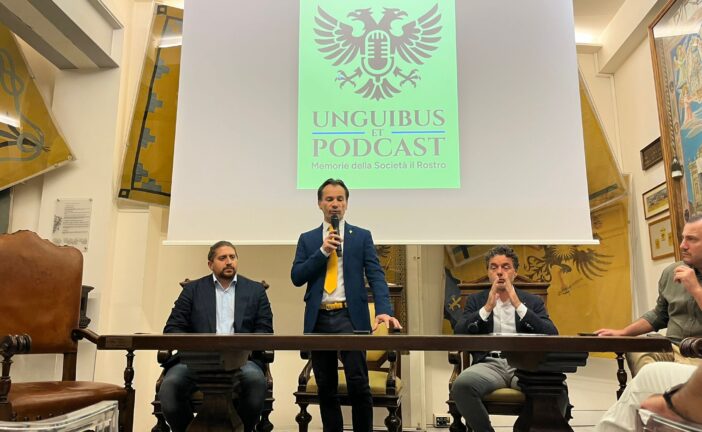 “Unguibus et podcast. Memorie della Società Il Rostro”