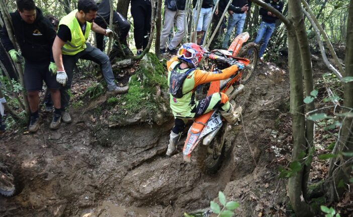 Stone Extreme 2025: l’enduro estremo alla conquista delle cave di Serre