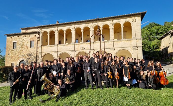 L’Orchestra Valdichiana in concerto a Sarteano