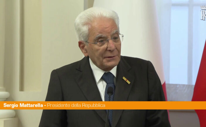 Mattarella "Crinale pericoloso, si rischia un baratro di violenza"