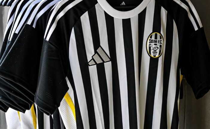 Pronte le nuove maglie del Siena FC