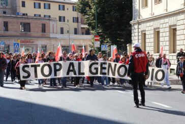 Migliaia di persone in piazza a Siena per Gaza e Flotilla