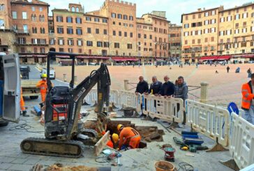 Sopralluogo del Comune e del Fiora al cantiere in piazza del Campo