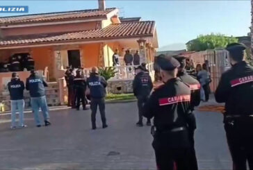 Roma, sgombero e abbattimento di immobili abusivi in zona Casilino