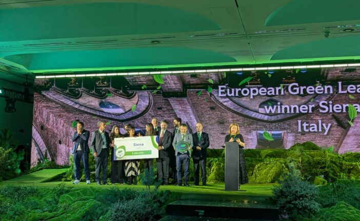 Ambiente e futuro sostenibile, Siena vince il Green Leaf Award 2027
