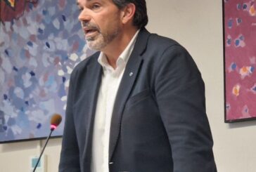 “Dopo la “lezione” sui due generi, la giunta scrive un regolamento tutto al maschile”