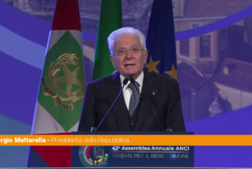 Mattarella "L'astensione preoccupa, sfida per chi crede nella partecipazione"