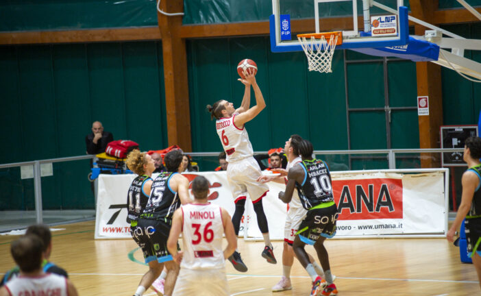 I Bulls superano Faenza in un finale rocambolesco