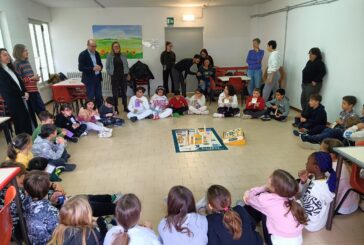 Debutto nelle scuole per Sangigiò, il gioco che insegna ai bambini la democrazia