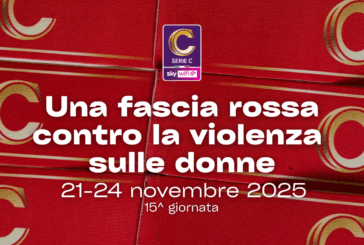 Una fascia rossa contro la violenza sulle donne