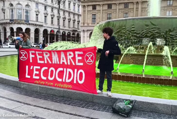 Cop30, Extinction Rebellion tinge di verde fiumi, mari e fontane in tutta Italia