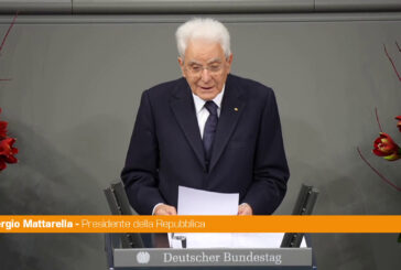 Mattarella "Italia e Germania diventate grandi nell'impegno per pace e unità"