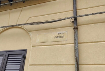 Spari da auto, donna ferita a Palermo. Le immagini dal luogo della sparatoria