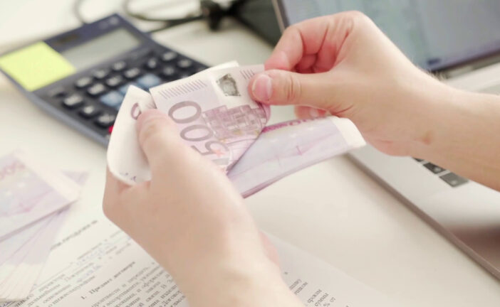 Via libera dal Senato alla manovra da 22 miliardi