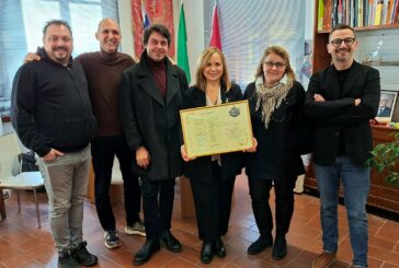 “E’ Natale a Poggi”, consegnata alla sindaca la canzone originale nata dalla comunità