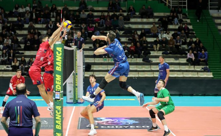 Lupi Siena si arrende alla capolista Ravenna: 0-3