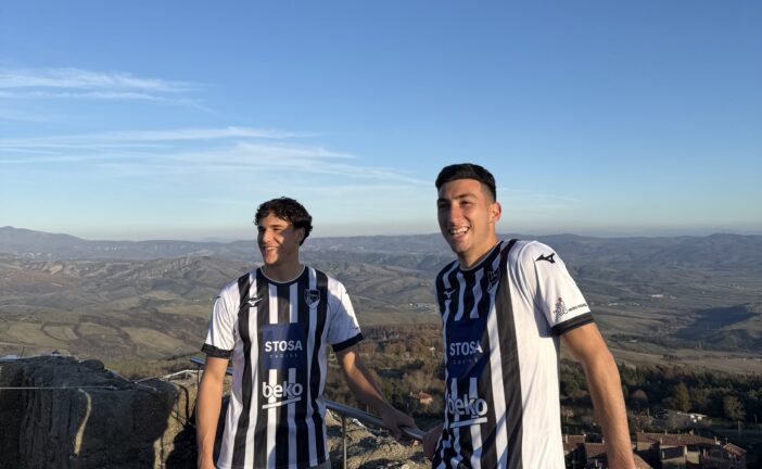 95 anni di orgoglio bianconero: svelata la maglia celebrativa della Pianese