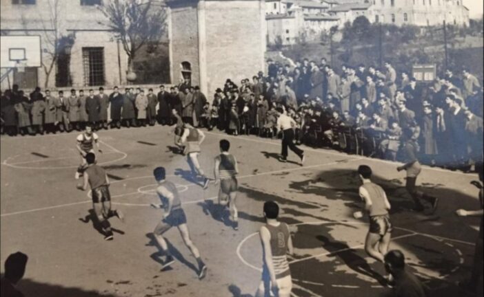 La Virtus presenta “75 anni di passione rossoblu”