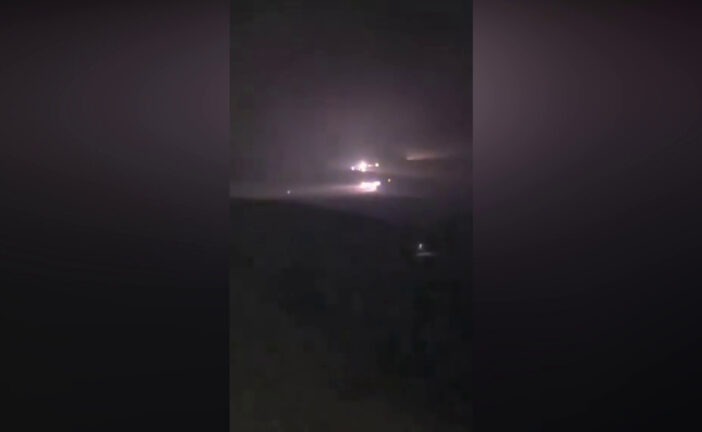 Libia, morto capo di stato maggiore in incidente aereo: le immagini dei rottami