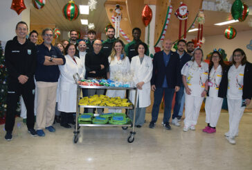 La Mens Sana Basketball porta doni ai piccoli ricoverati alle Scotte