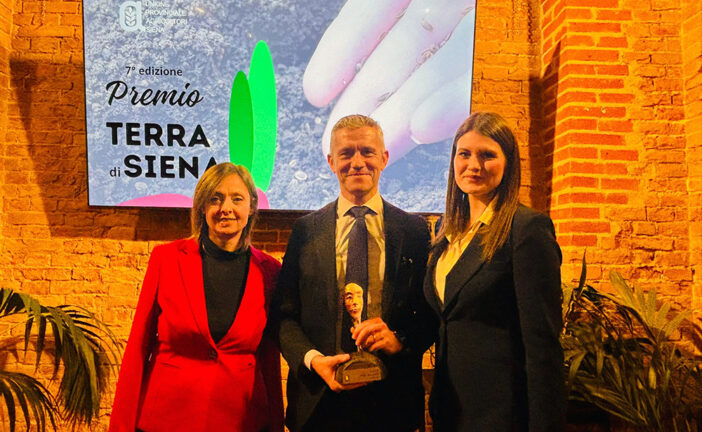 Conferimento premio “Terra di Siena” all’Aou Senese da parte dell’UPA