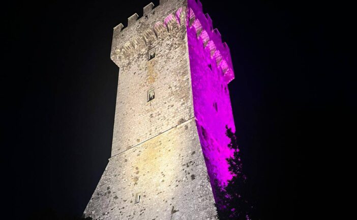 Radicofani: la torre della fortezza ha una nuova illuminazione