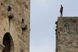San Gimignano celebra l’arte contemporanea di Antony Gormley